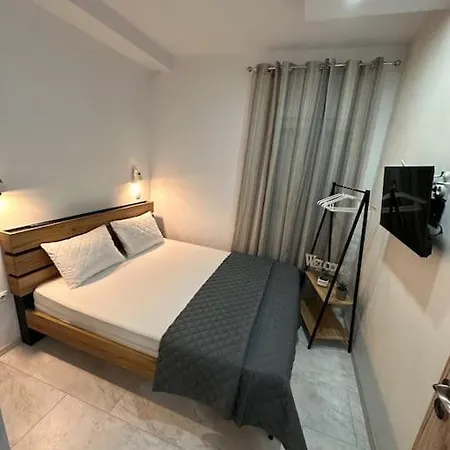 Sunny Dreams Apartment